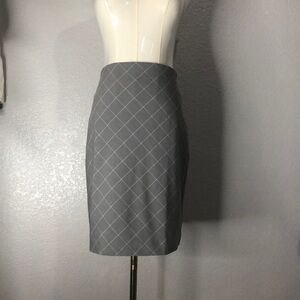 NWT  Express Gray Plaid Pencil Skirt